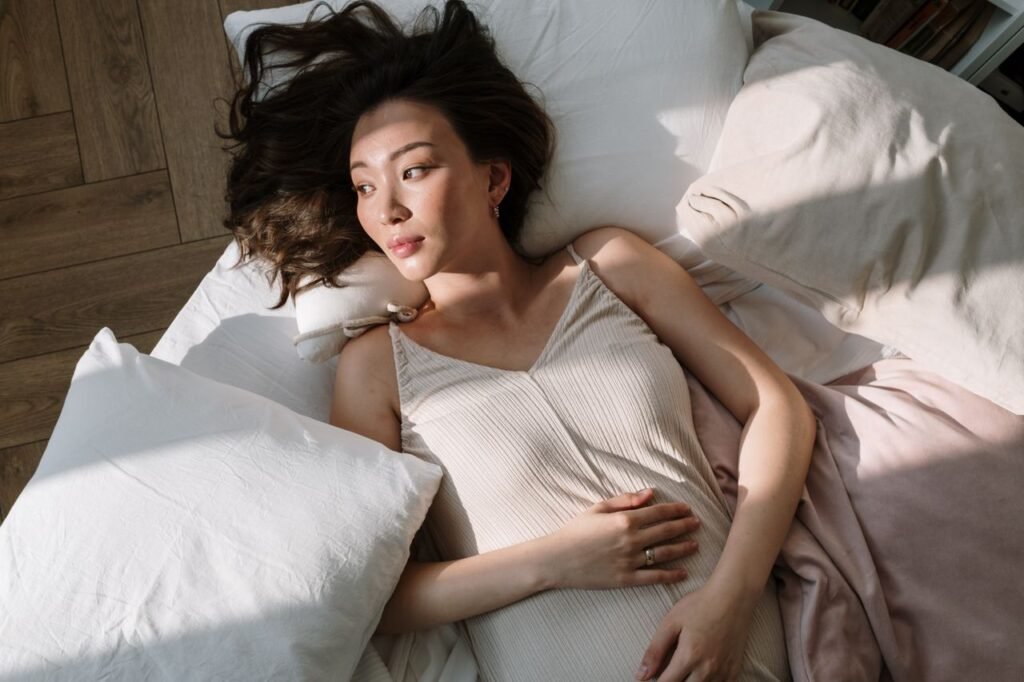 pregnancy symptoms in first trimester